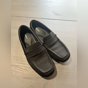 Quince Women’s Black Knit Loafers